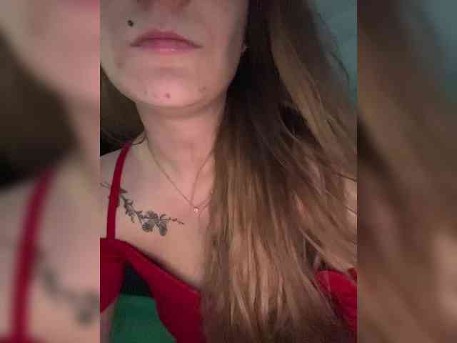 Lillii1 Live Webcam on BongaCams