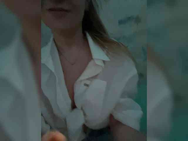 Lillii1 webcam