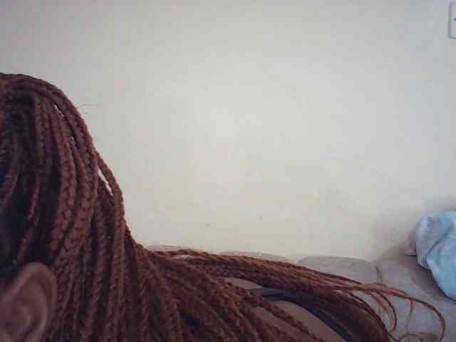 Sexybutties001 webcam