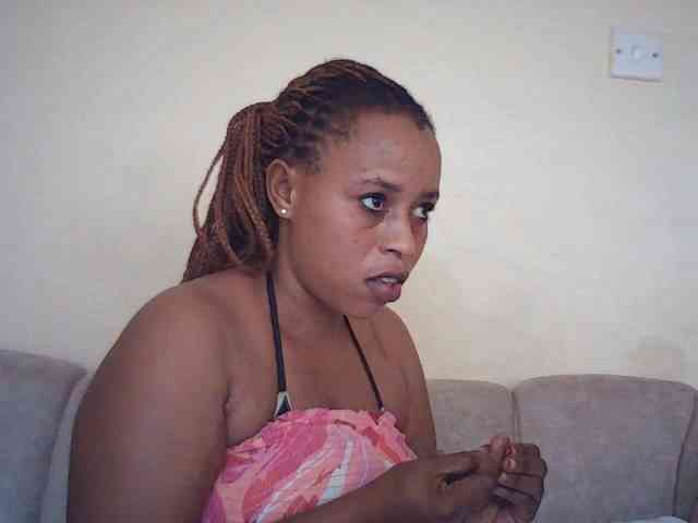 Sexybutties001 webcam