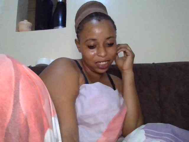 Sexybutties001 webcam