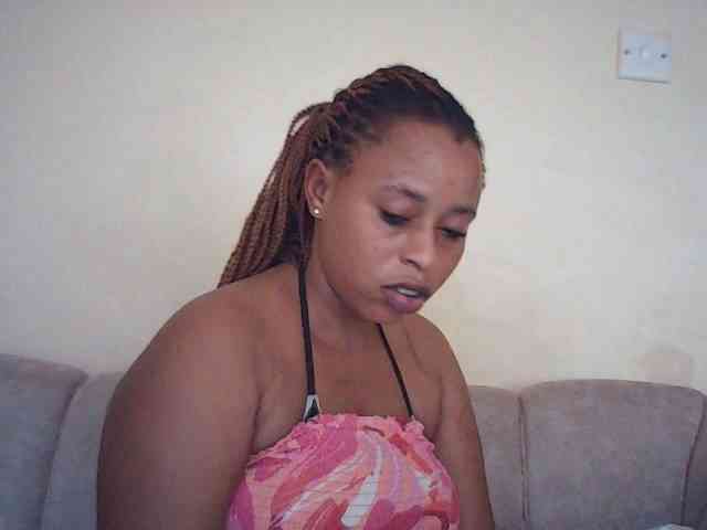 Sexybutties001 webcam