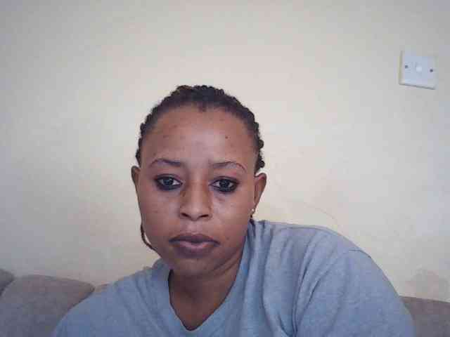 Sexybutties001 webcam