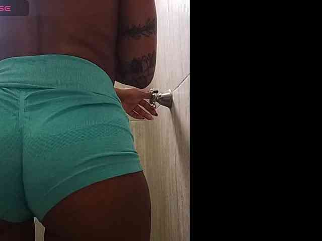 Modelo: CinnamonGirlBR