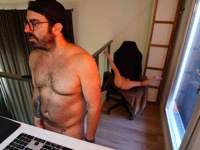 alpha13000 Live Webcam on BongaCams