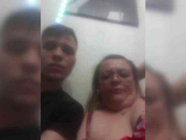 Juliaanna2001 webcam