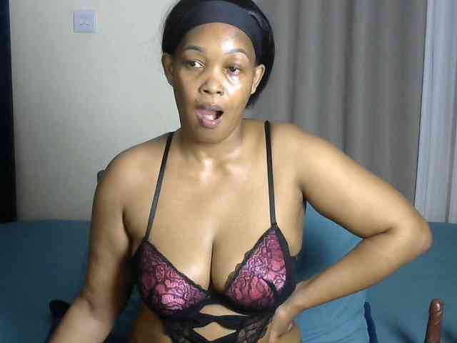 Sweetbooxo webcam