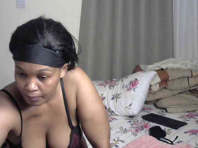 Sweetbooxo webcam