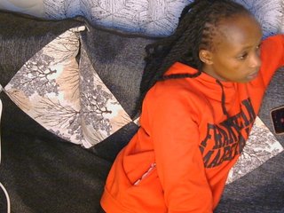 kinkydolll's Live Webcam