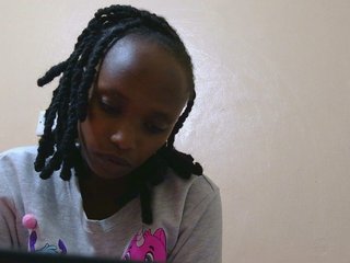 kinkydolll's Live Webcam