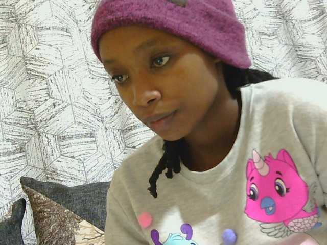 kinkydolll's BongaCams show and profile