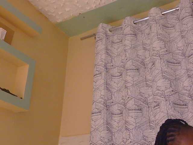 kinkydolll live cam on BongaCams