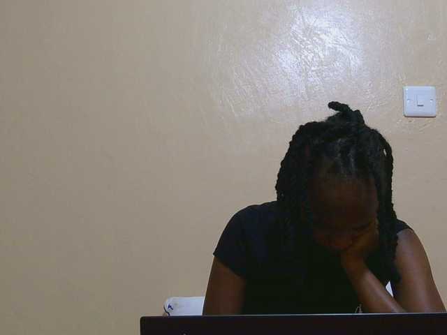 kinkydolll live cam on BongaCams