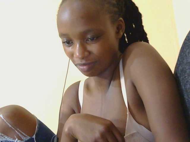 kinkydolll's BongaCams show and profile