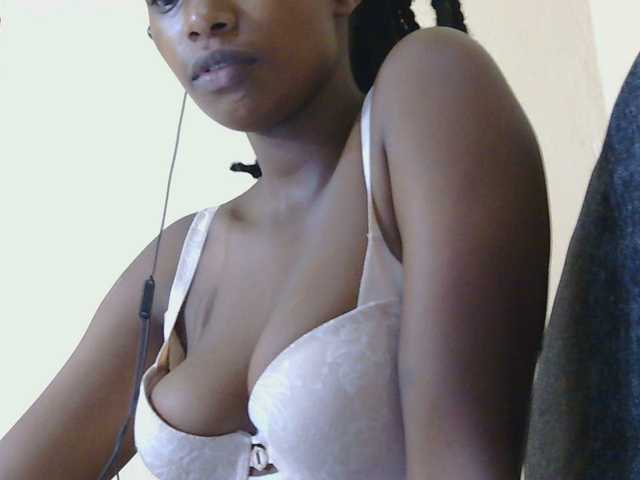 kinkydolll's BongaCams show and profile