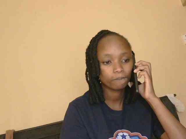 kinkydolll webcam