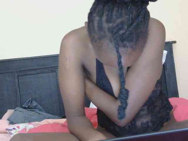 kinkydolll webcam