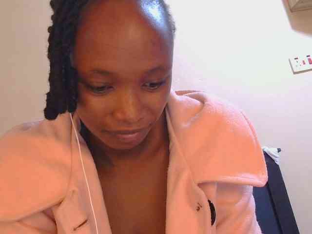 kinkydolll webcam