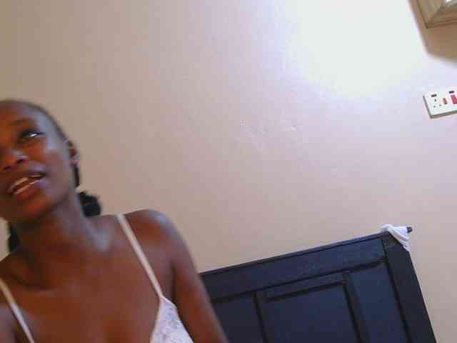 kinkydolll webcam