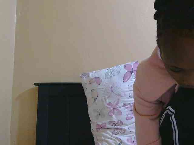 kinkydolll webcam