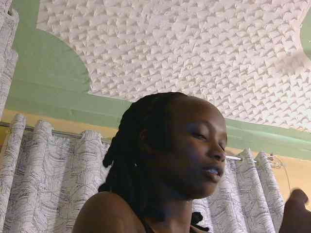 kinkydolll webcam