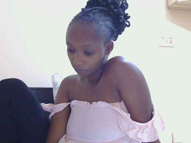 kinkydolll webcam