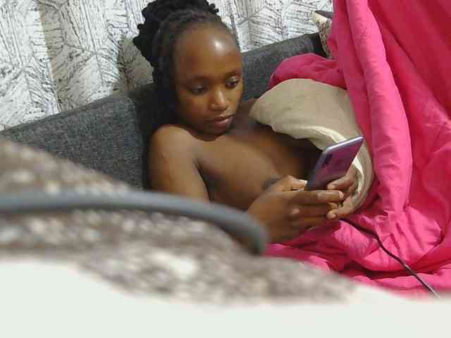 kinkydolll
