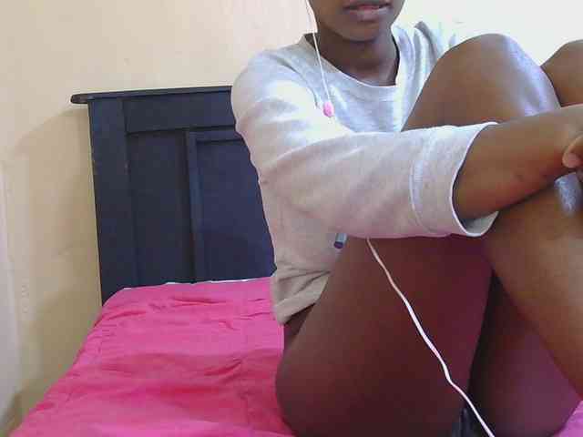 kinkydolll webcam