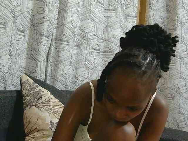 kinkydolll