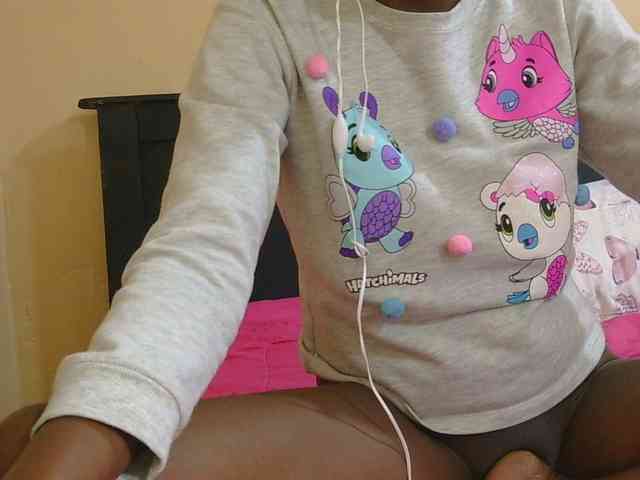 kinkydolll webcam