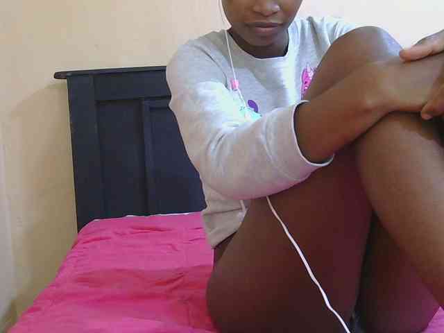 kinkydolll webcam