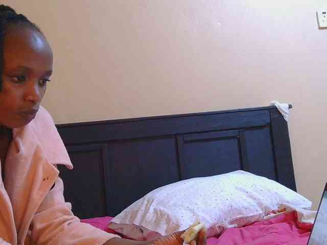 kinkydolll webcam