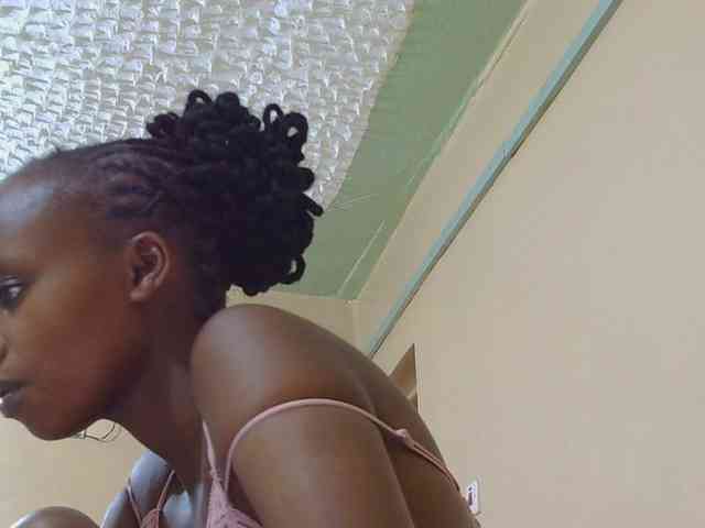 kinkydolll