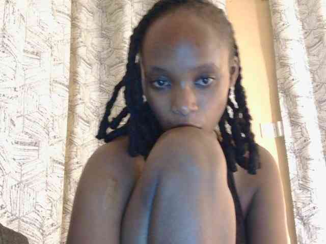 kinkydolll