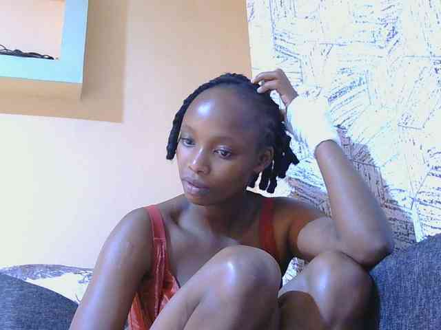 kinkydolll webcam
