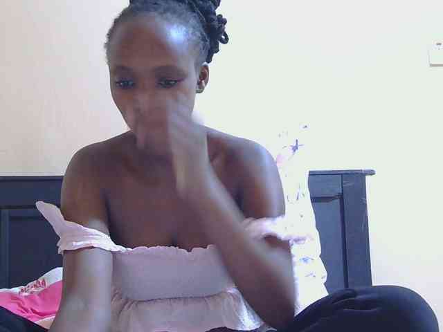 kinkydolll webcam