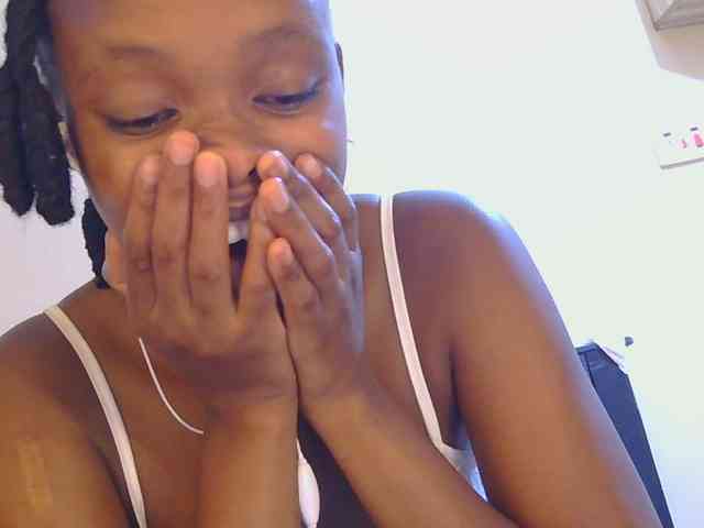 kinkydolll webcam