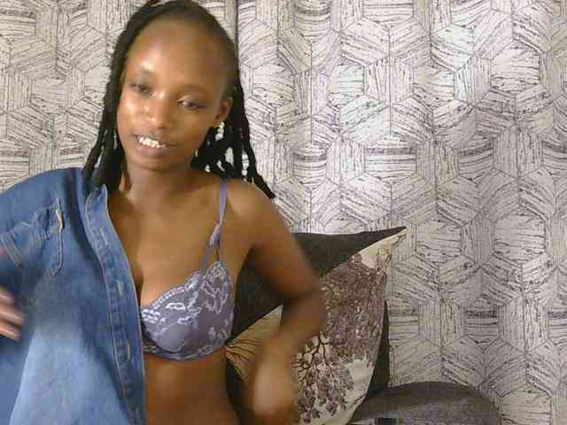 kinkydolll webcam