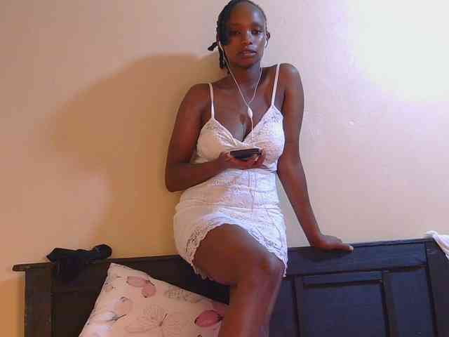 kinkydolll webcam