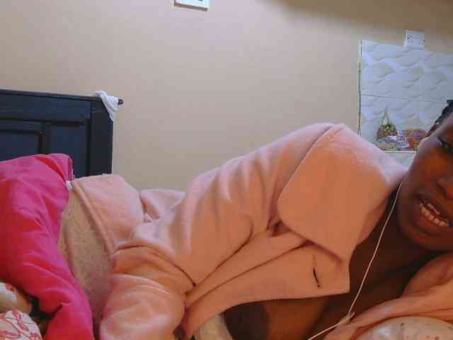 kinkydolll webcam