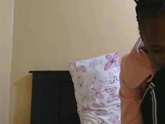 kinkydolll webcam