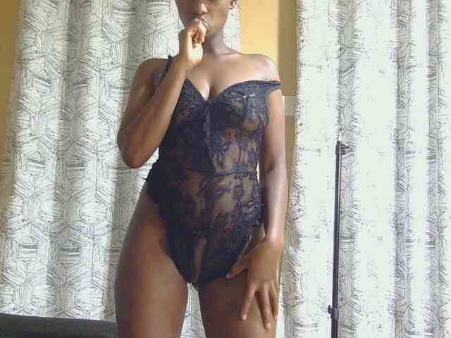 kinkydolll webcam
