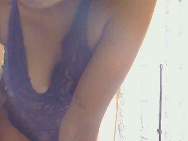 kinkydolll webcam