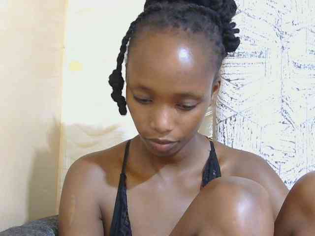 kinkydolll webcam