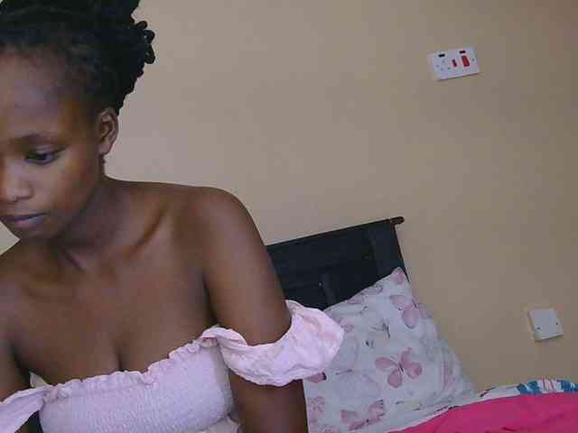kinkydolll webcam