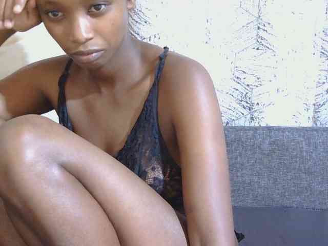 kinkydolll webcam