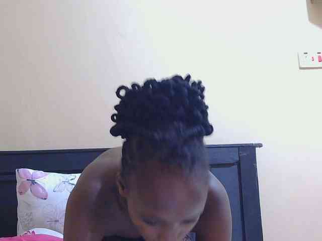 kinkydolll webcam