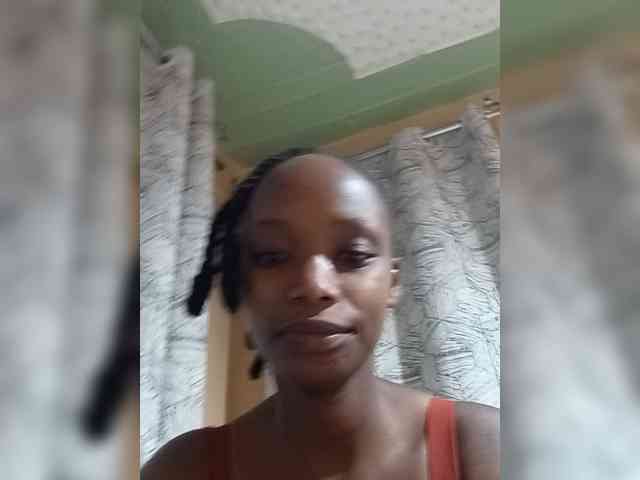 kinkydolll webcam