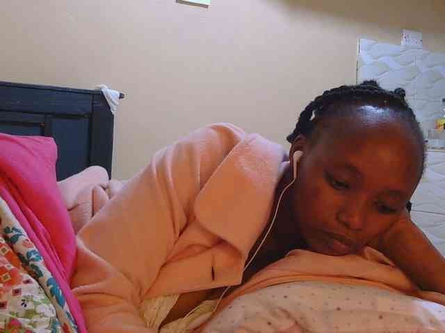 kinkydolll webcam