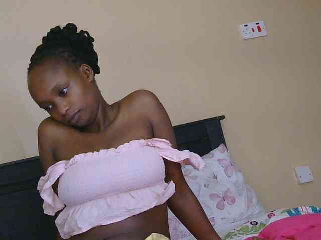 kinkydolll webcam